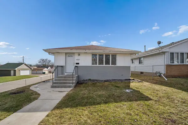 4257 5th Street Ne, Columbia Heights, MN 55421