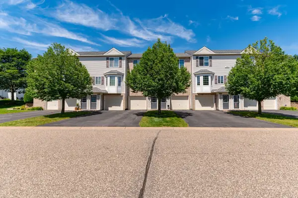 4960 Emmit Drive N #6, Hugo, MN 55038