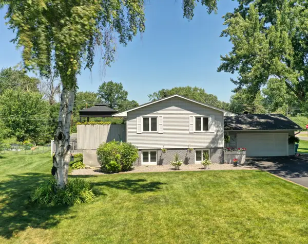 7398 214th Street N, Forest Lake, MN 55025