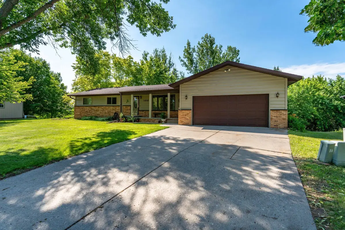 108 E Oriole Drive, Fergus Falls, MN 56537 - #1