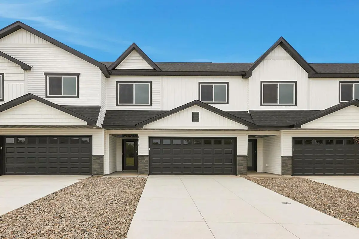 1106 45th Avenue Ne, Saint Cloud, MN 56304 - #1