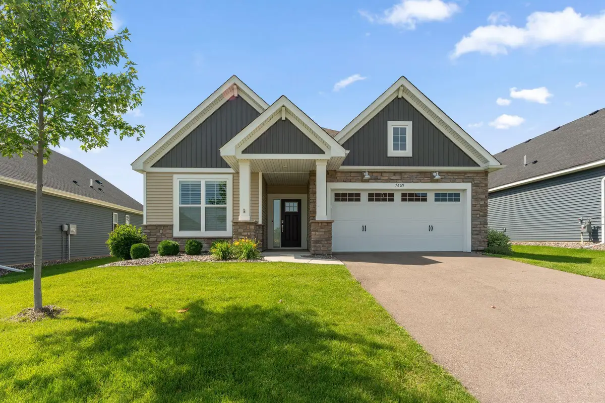 7609 Upper 38th Street N, Oakdale, MN 55128 - #1