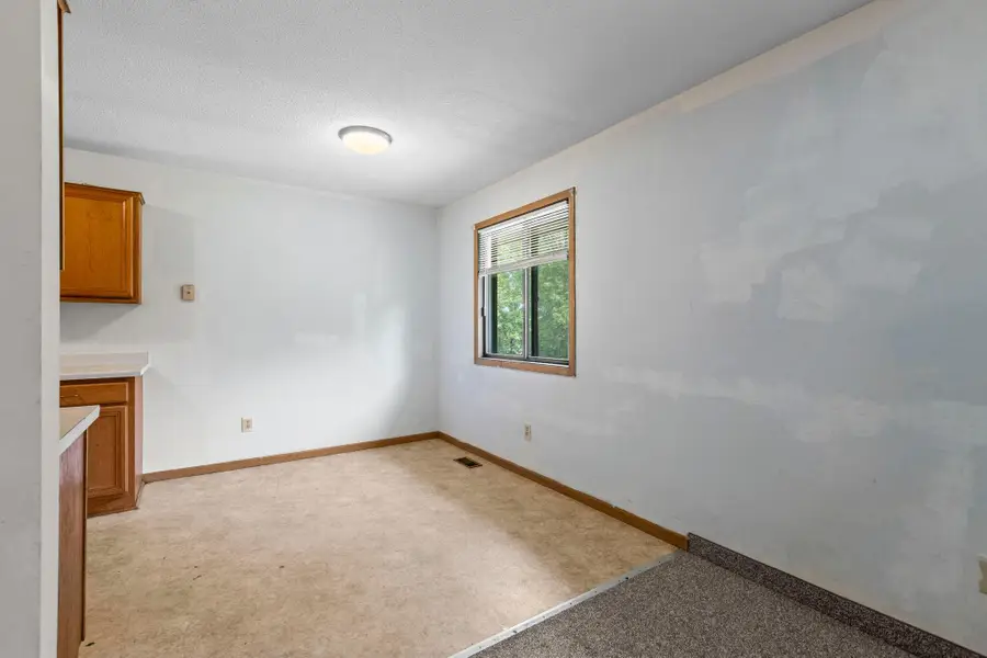 16884 Glencoe Avenue, Lakeville, MN 55044 - #3