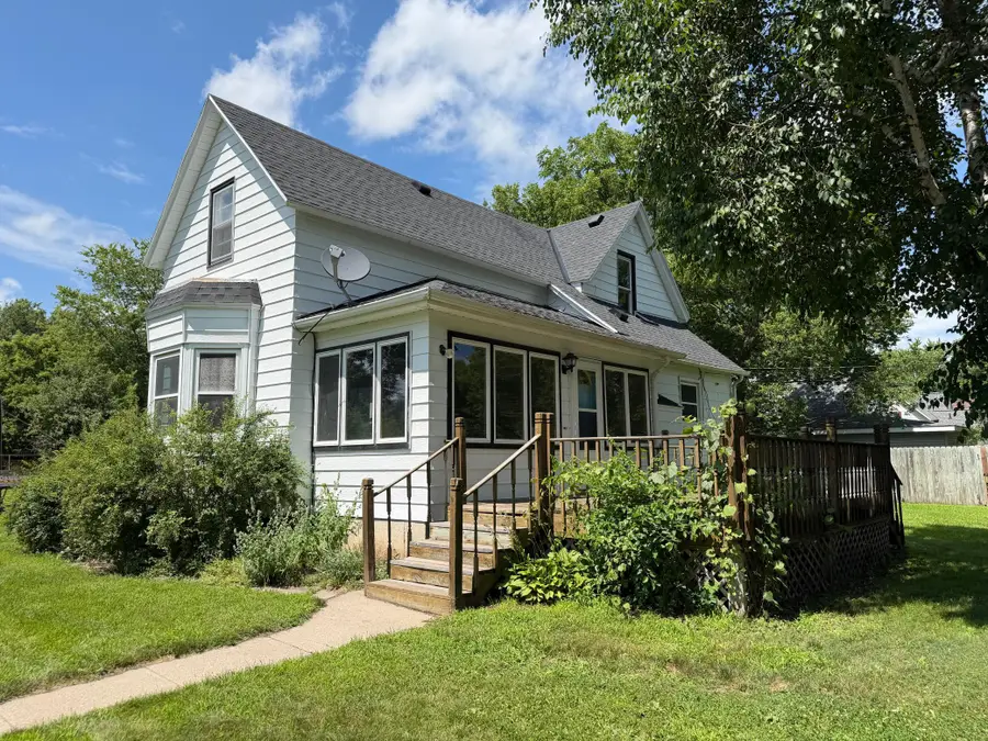 411 16th Street S, Benson, MN 56215 - #2