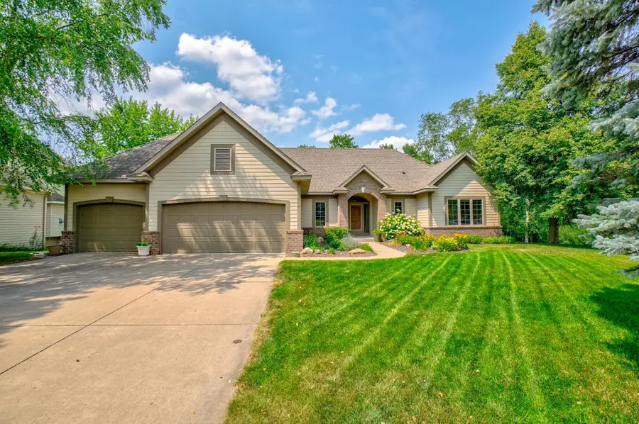 5619 Cottonwood Court, Shoreview, MN 55126 - #2