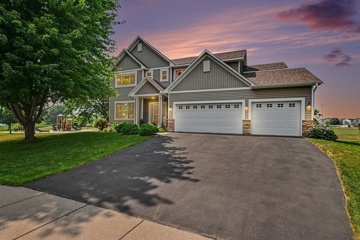 1876 Foothill Trail, Shakopee, MN 55379 - #1