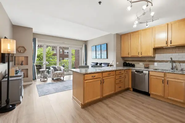 929 Portland Avenue #208, Minneapolis, MN 55404