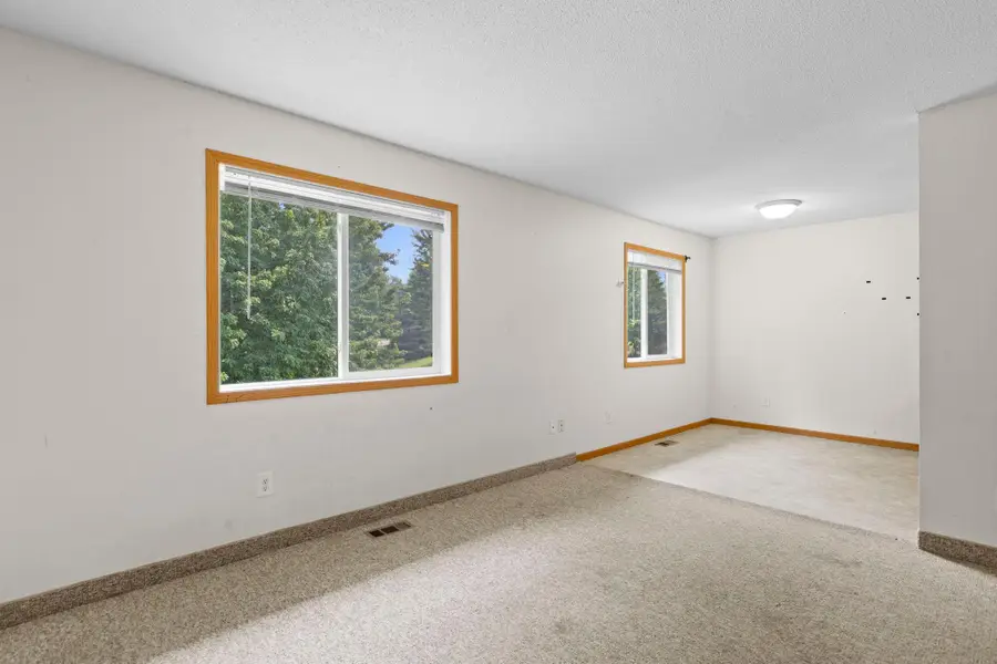16870 Glencoe Avenue, Lakeville, MN 55044 - #3