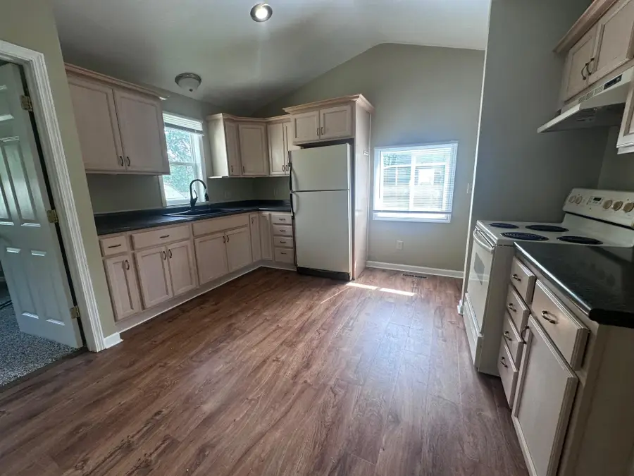2103 3rd Avenue Ne, Austin, MN 55912 - #3