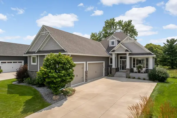 1934 Annika Drive N, Lake Elmo, MN 55042