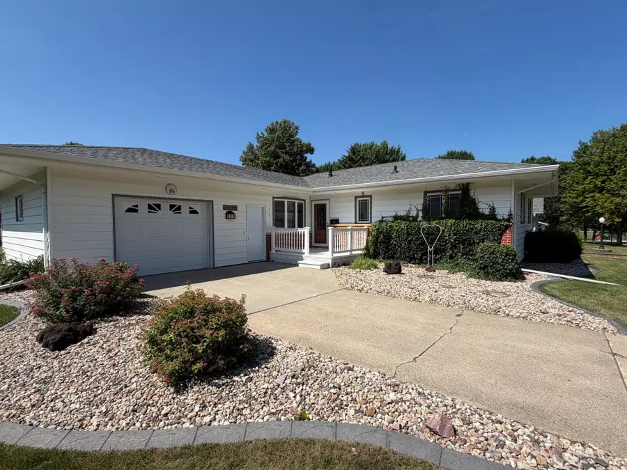 505 Central Lane, Luverne, MN 56156 - #2