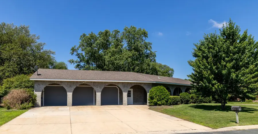 10046 Park Avenue S, Bloomington, MN 55420 - #2