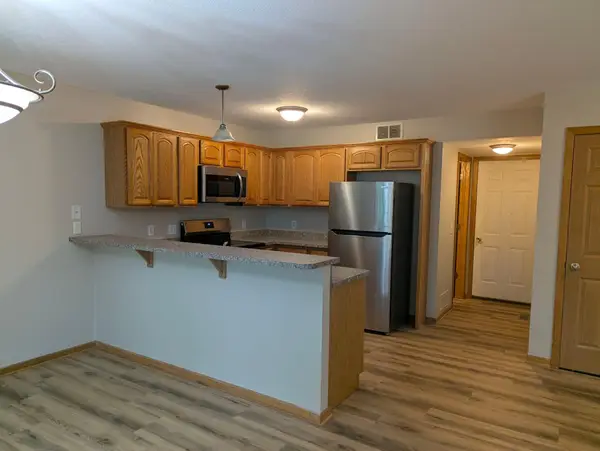 833 Glen Terrace, Newport, MN 55055