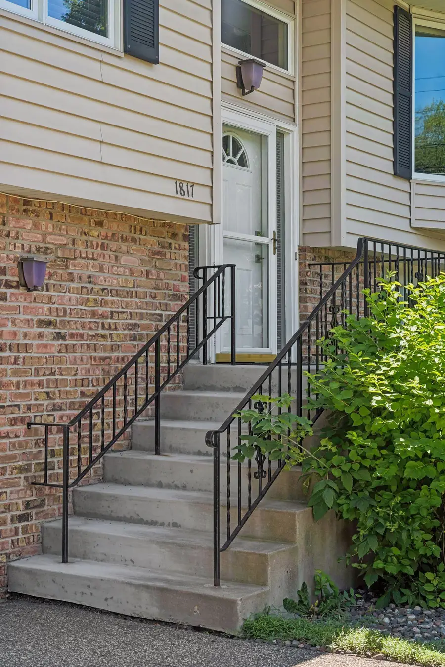 1817 Welland Avenue, Minnetonka, MN 55305 - #2