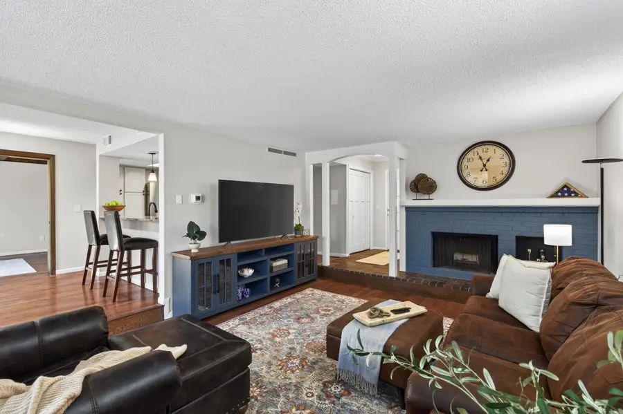 6085 Lincoln Drive #225, Edina, MN 55436 - #3