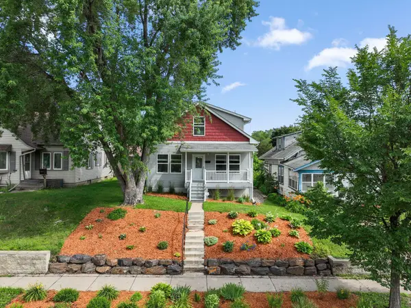 1281 3rd Street E, Saint Paul, MN 55106