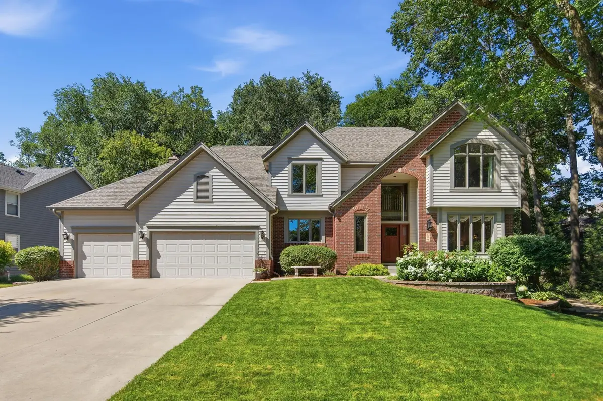 699 Bridle Ridge Road, Eagan, MN 55123 - #1