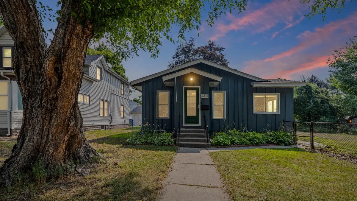 3215 36th Avenue S, Minneapolis, MN 55406 - #1