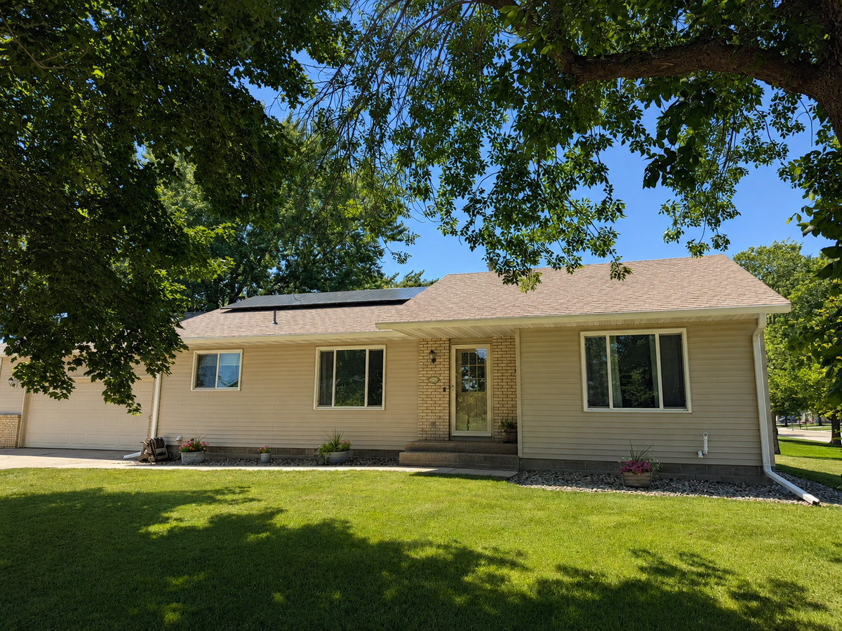 1720 SE Smith Avenue, Owatonna, MN 55060 - #1