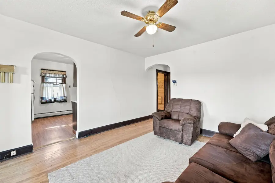 105 N Boundary Avenue, Duluth, MN 55810 - #3