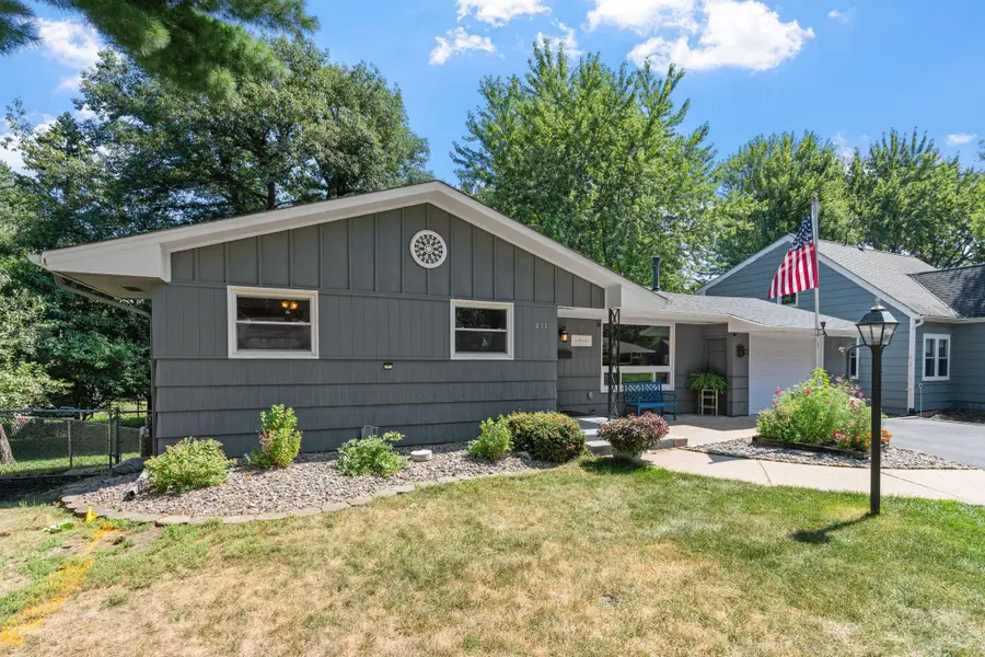 411 Van Buren Avenue S, Edina, MN 55343 - #2