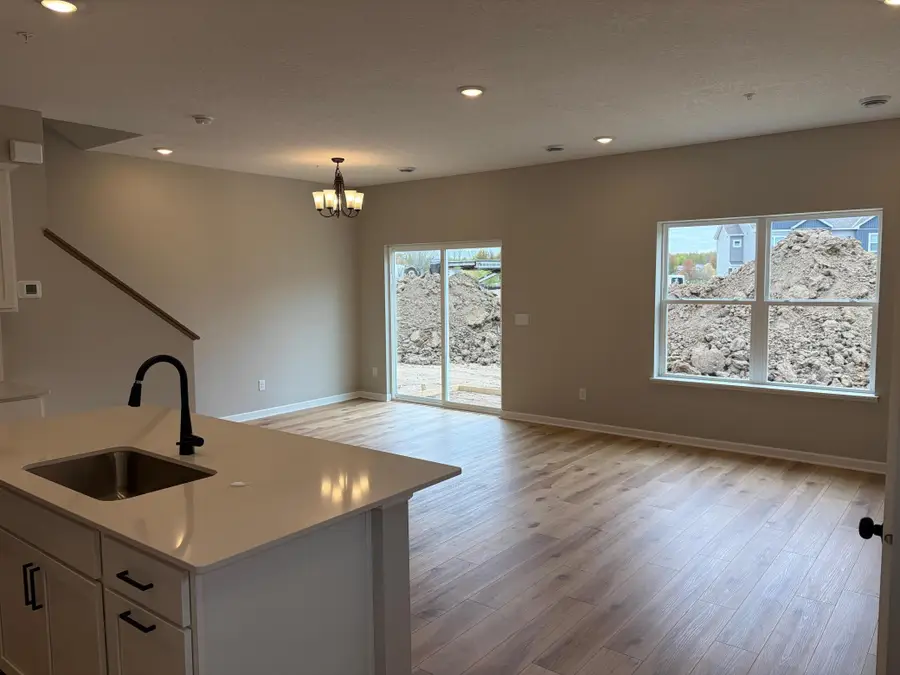 23146 Creekview Court, Rogers, MN 55374 - #2