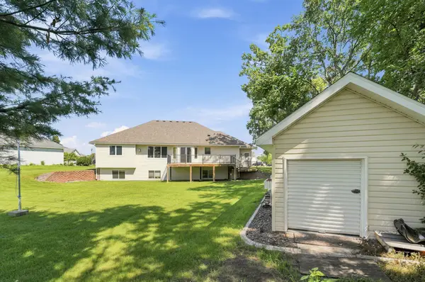 38249 Everton Avenue, North Branch, MN 55056