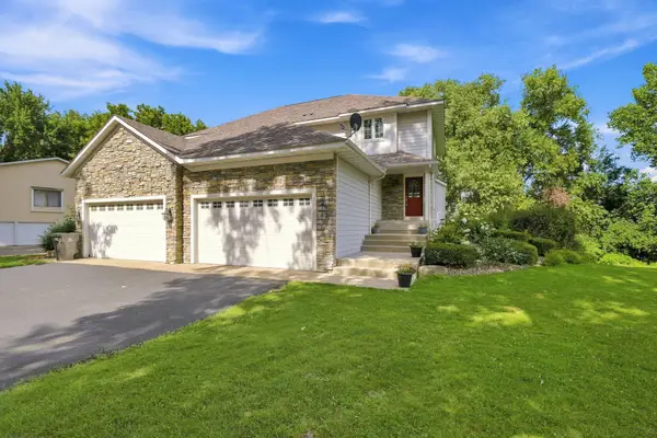 5546 Malibu Drive, Edina, MN 55436