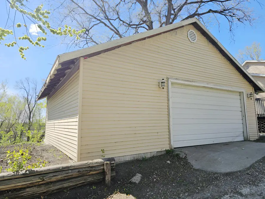 312 Merriam Avenue, Montevideo, MN 56265 - #2