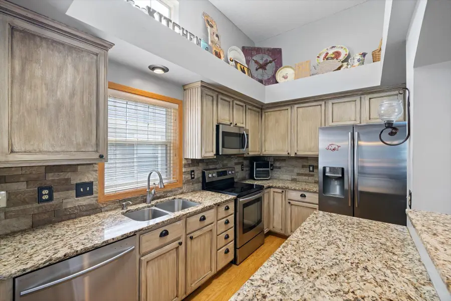 10154 Country Club Curve, Woodbury, MN 55129 - #3