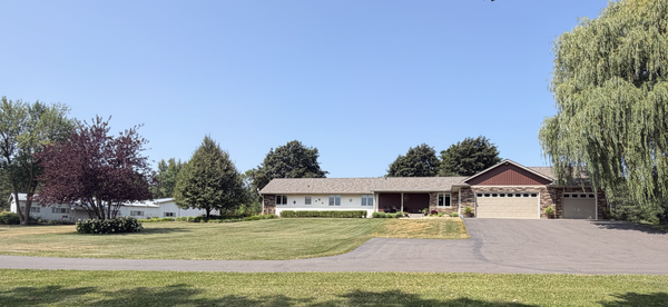 9848 218th Avenue Nw, Elk River, MN 55330