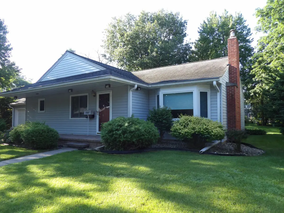 1907 2nd Avenue Sw, Austin, MN 55912 - #1