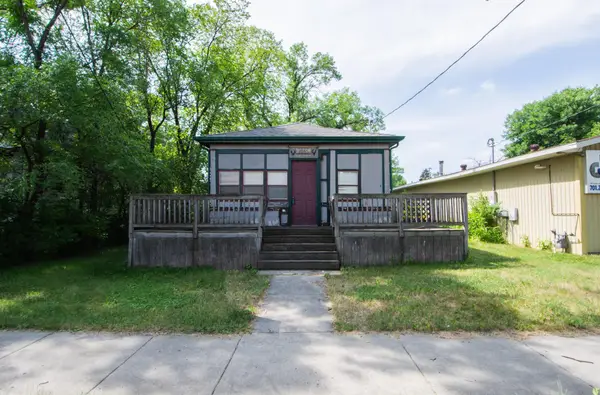 1340 4th Avenue N, Fargo, ND 58102