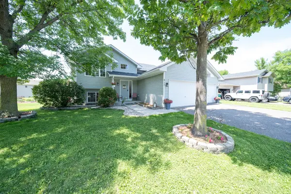 617 Emerson Avenue N, Montrose, MN 55363