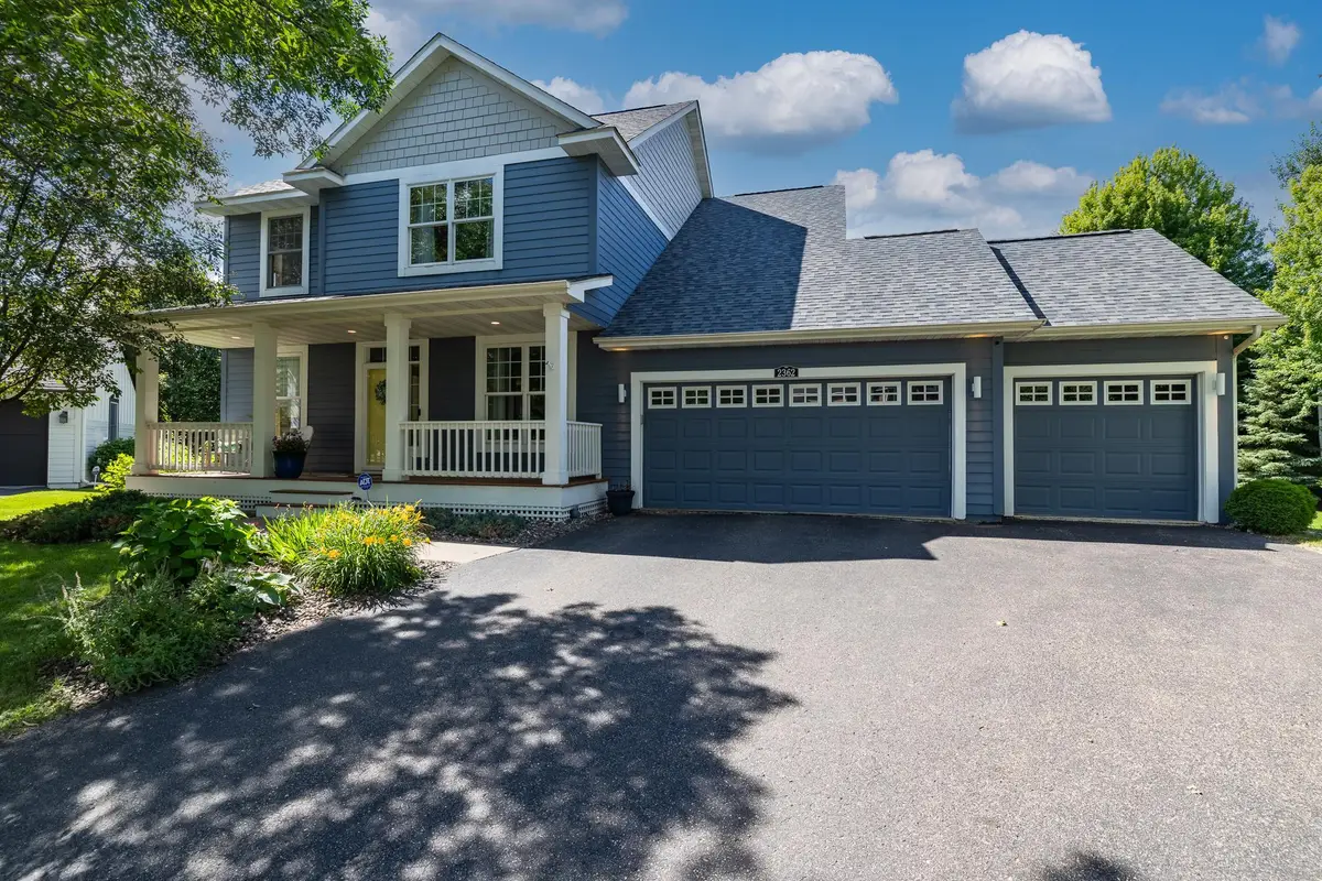 2362 Fieldstone Curve, Woodbury, MN 55129 - #1