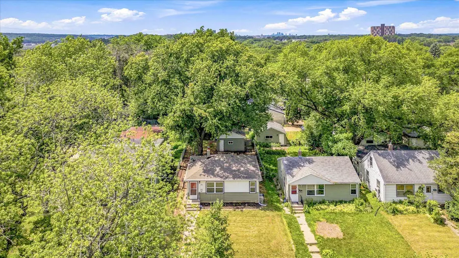 285 Hazelwood Street, Saint Paul, MN 55106 - #2