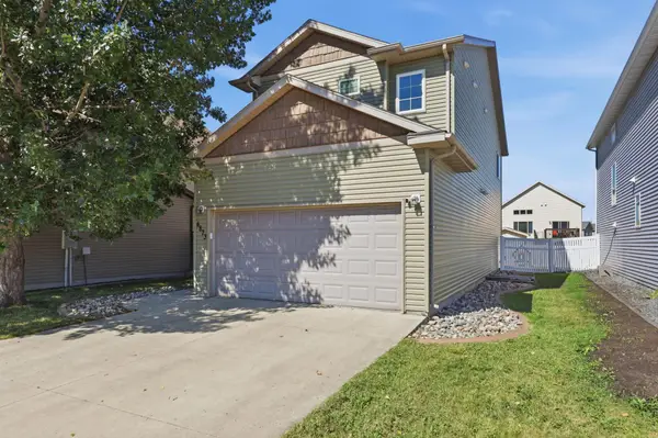 4873 53rd Street S, Fargo, ND 58104