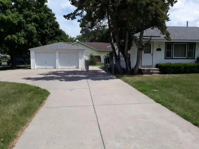 12061 Crooked Lake Boulevard Nw, Coon Rapids, MN 55433 - #2