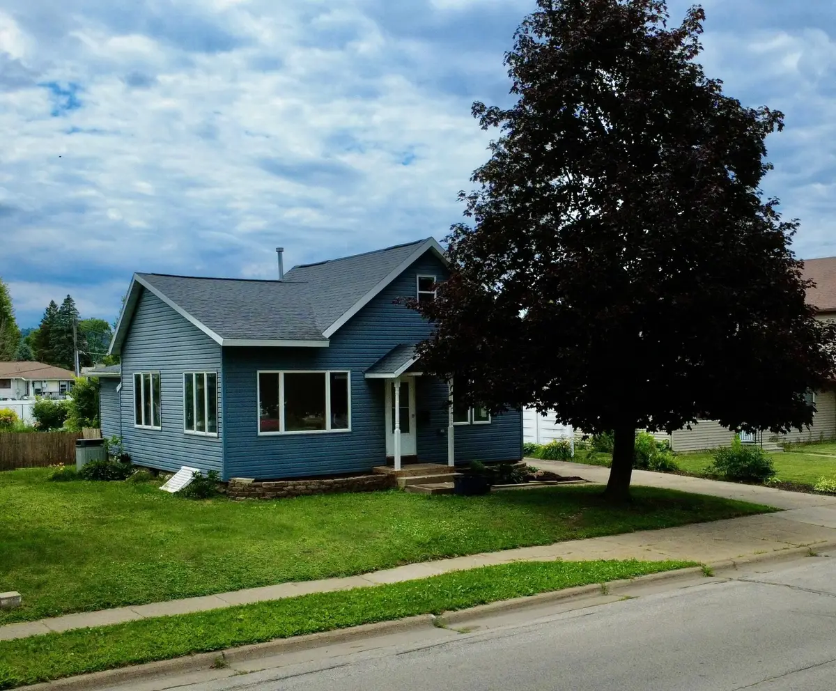 293 Orrin Street, Winona, MN 55987 - #1