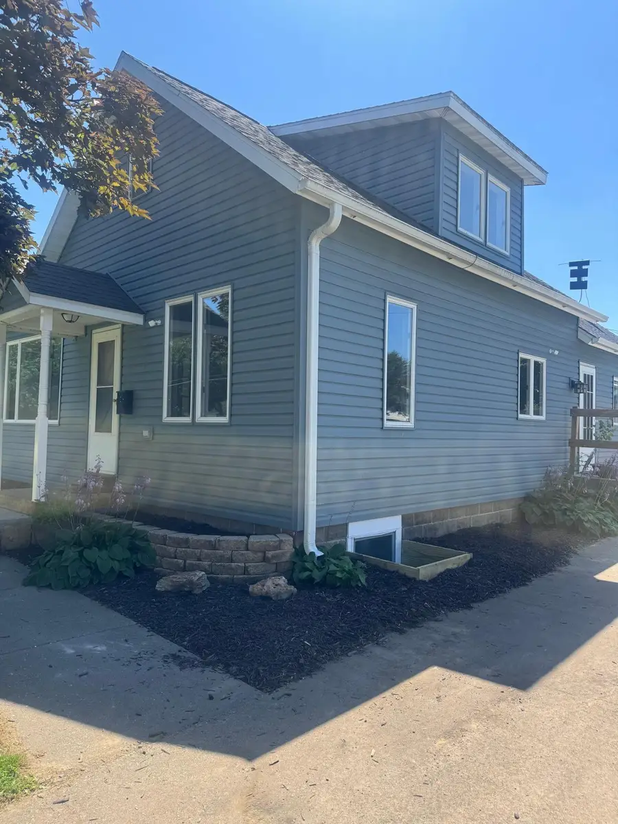 293 Orrin Street, Winona, MN 55987 - #3