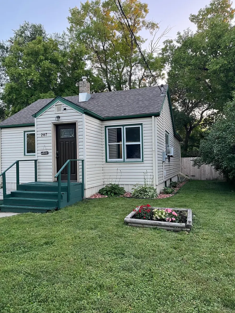 207 14th Street S, Moorhead, MN 56560 - #2