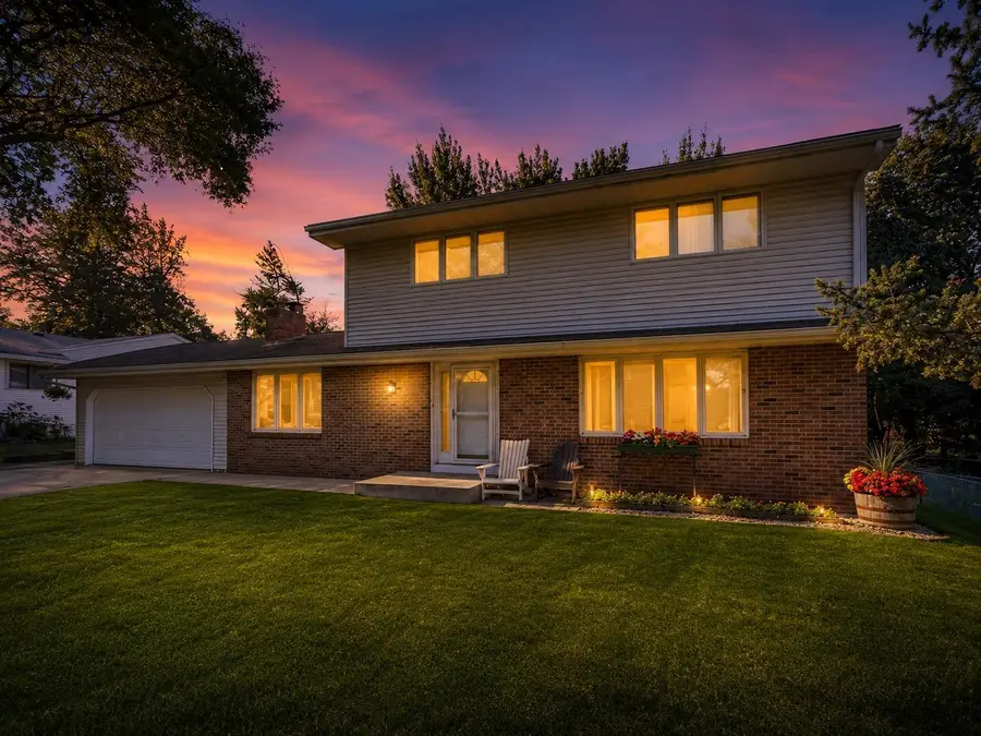 11006 Radisson Drive, Burnsville, MN 55337 - #2