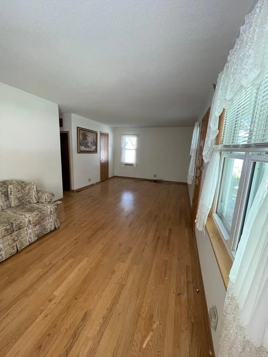 415 10th Avenue Sw, Austin, MN 55912 - #2