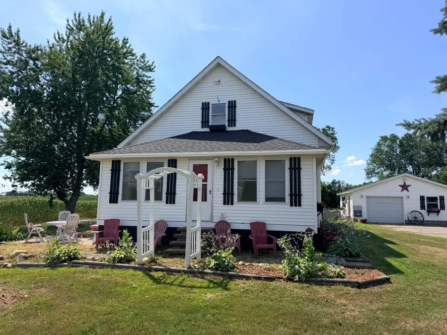 9711 Ireland Avenue Nw, Annandale, MN 55302 - #2