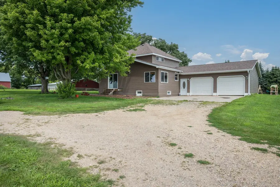 205 232nd Avenue, Fairmont, MN 56031 - #2