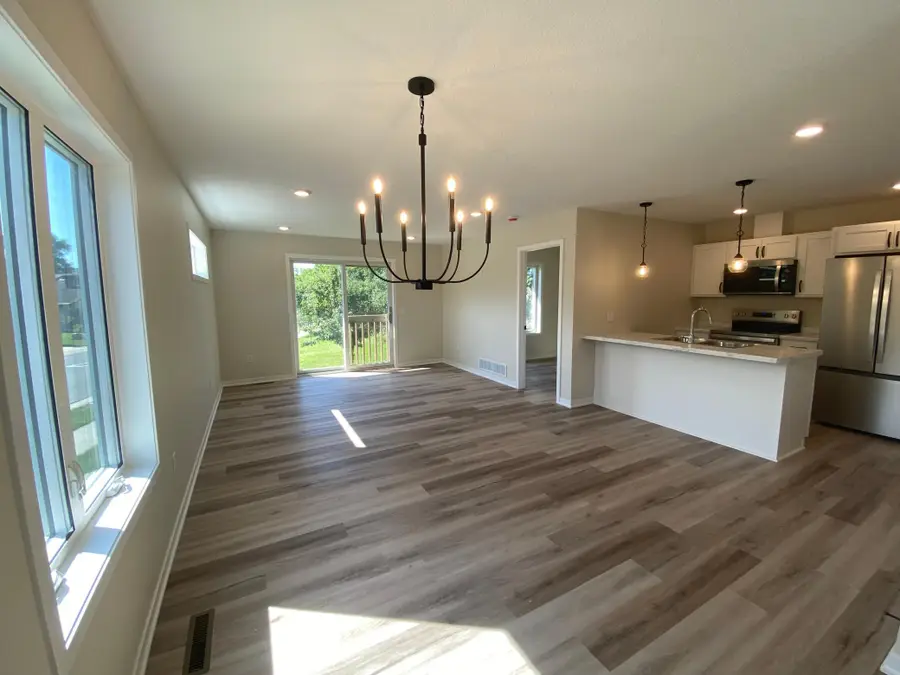 1556 Kings Court Se, Rochester, MN 55904 - #2