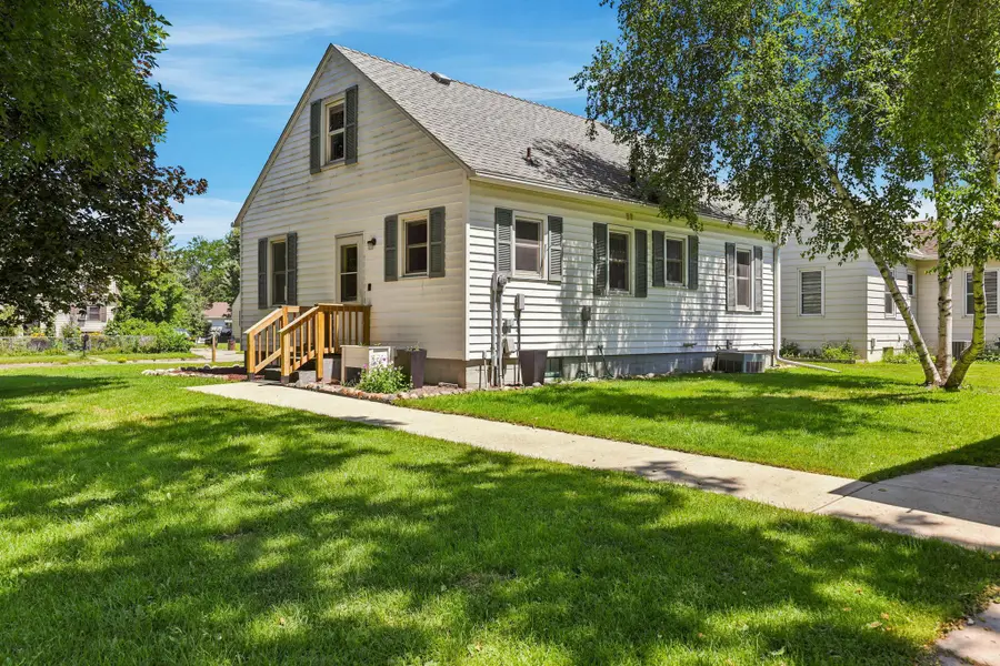 604 E 3rd Street, Litchfield, MN 55355 - #2