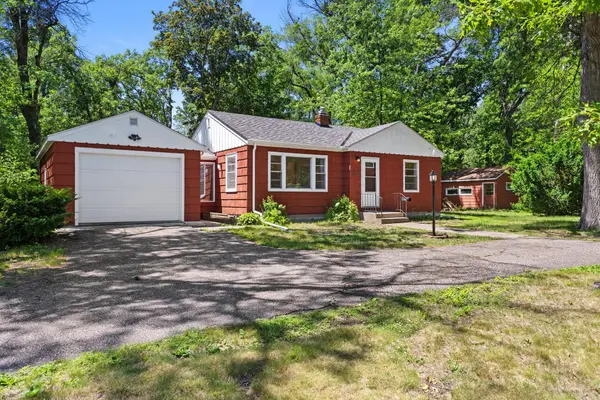 7900 Greenwood Drive, Mounds View, MN 55112