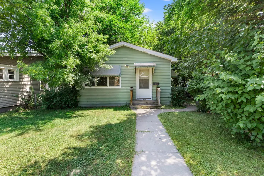 3822 Dupont Avenue N, Minneapolis, MN 55412 - #3