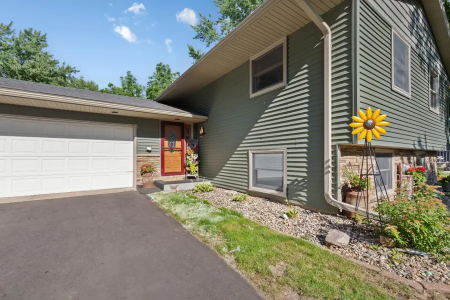508 Ridge Road, Henderson, MN 56044 - #2